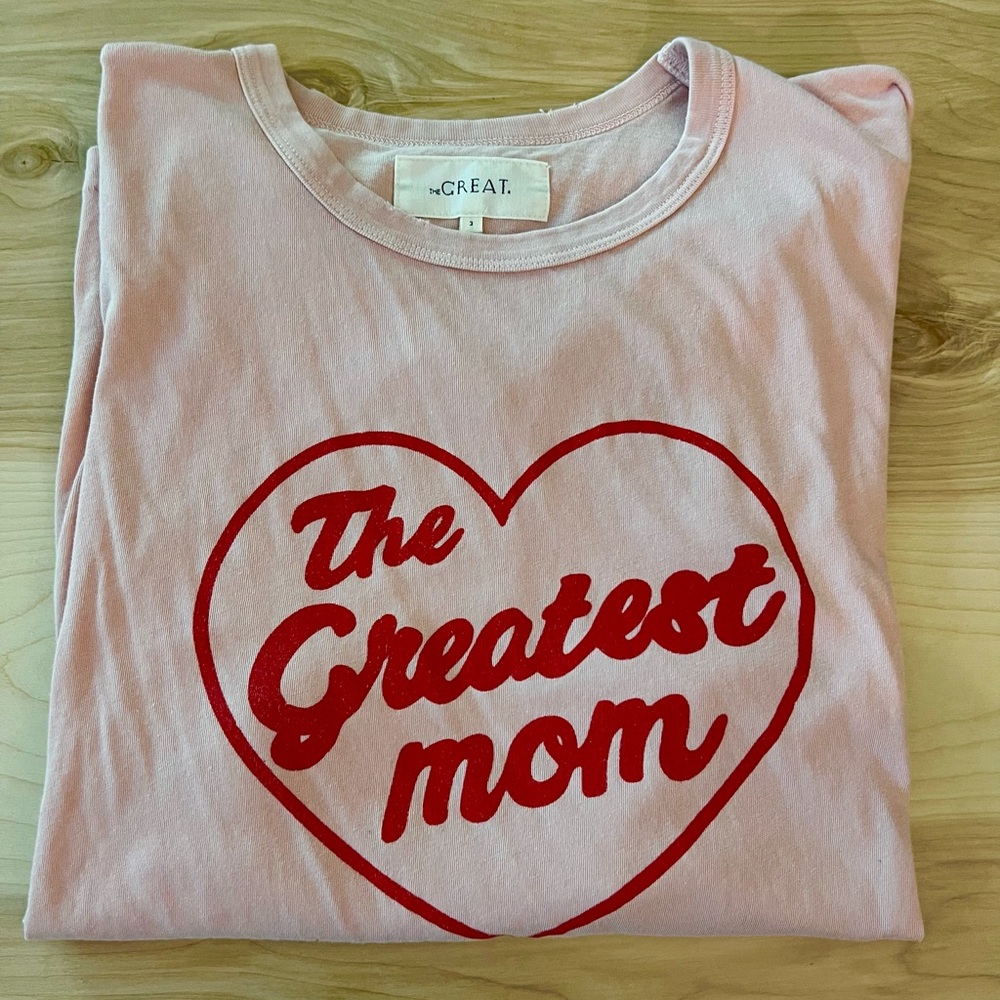 THE GREAT. Pink Tee with Red Heart 'Greatest Mom' Graphic 3 Large